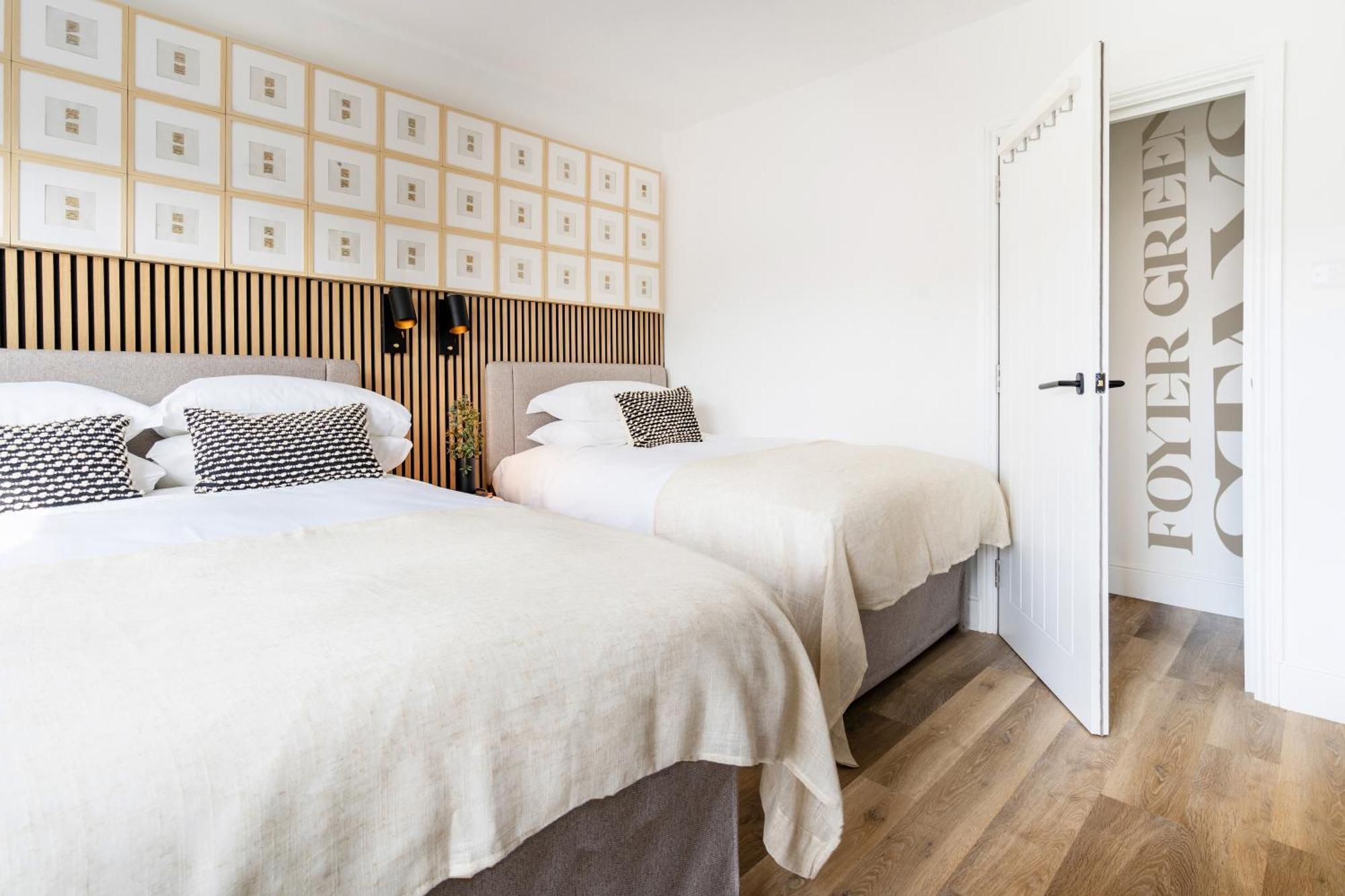 Newly Designed, 2Br Apt, 5Min From Northwood London Tube Station, Nato Hq, Ideal For Wembley, Warner Studio, Contractors Buitenkant foto